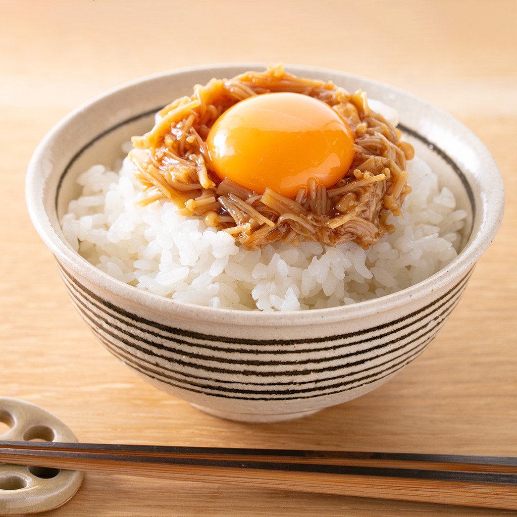 七味なめ茸の卵のせごはん