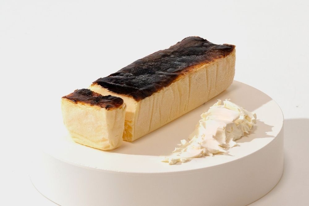 【産直商品】バスクチーズケーキ プレーン フルサイズ【送料込み/北海道・沖縄送料別途】【オンライン限定】