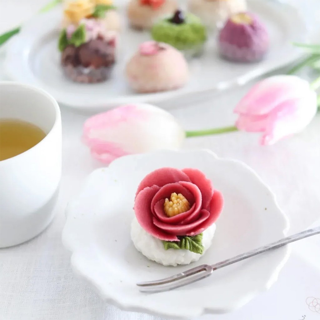 【産直商品】【19日・20日・21日お届け】【敬老の日】hanaemu-はなえむ-おはぎ8個【送料込み/北海道送料別途/沖縄・離島への発送不可】【オンライン限定】