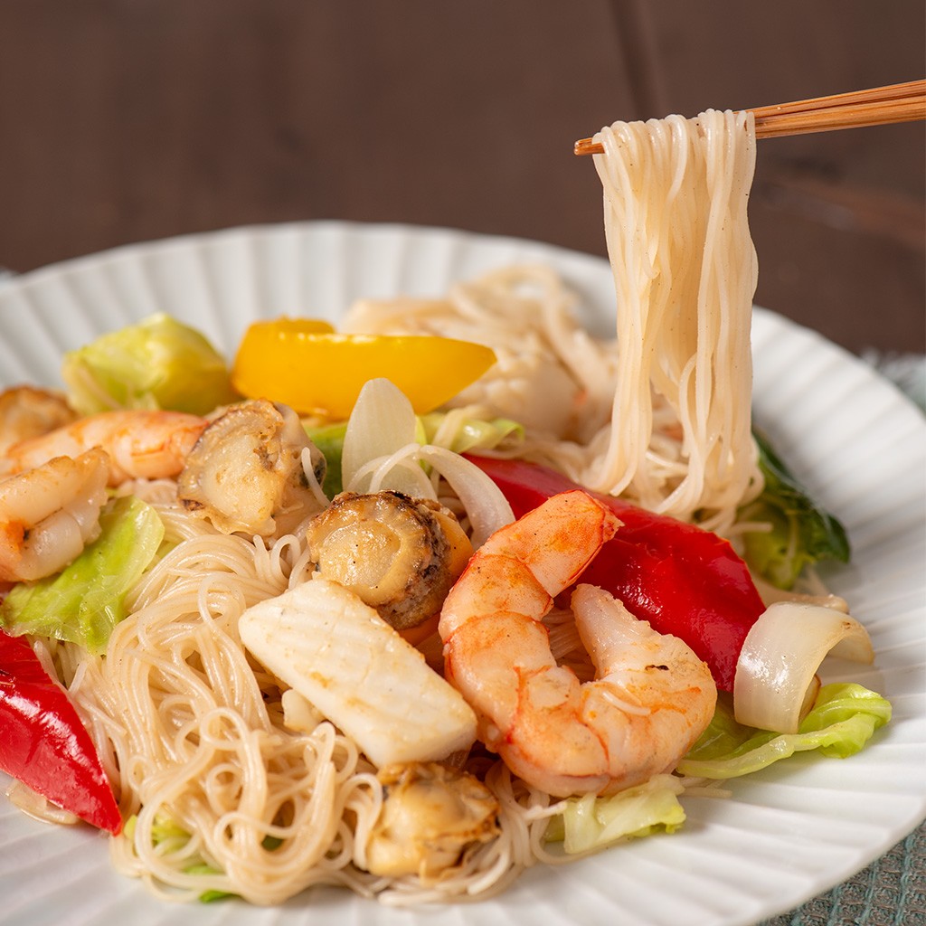 焼ビーフン　鶏うま五島の塩　75g（液体スープ付き）